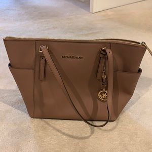 Michael Kors tote